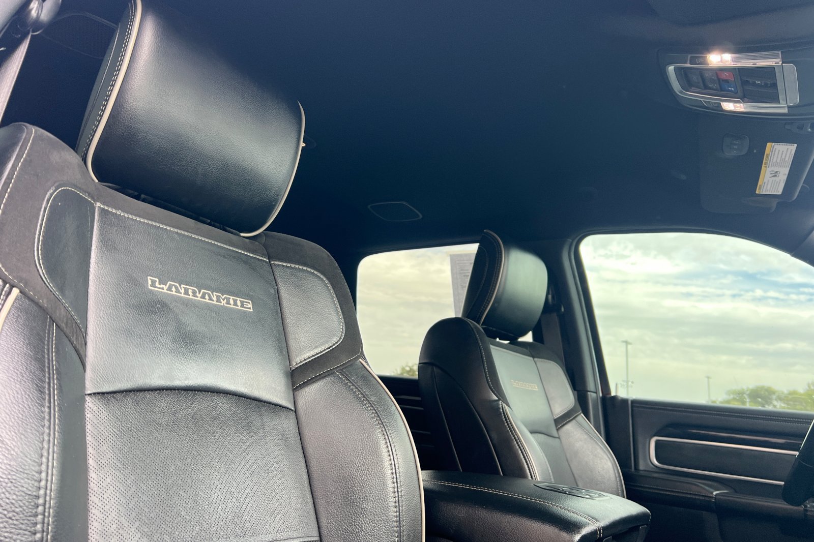 Used 2020 RAM 3500 Laramie w/ Night Edition AWD/4WD image 18