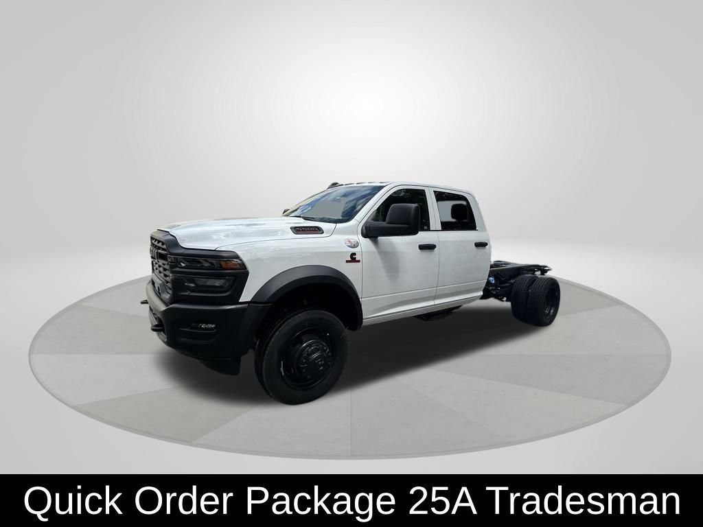 Used 2025 RAM 5500 Tradesman AWD/4WD image 3