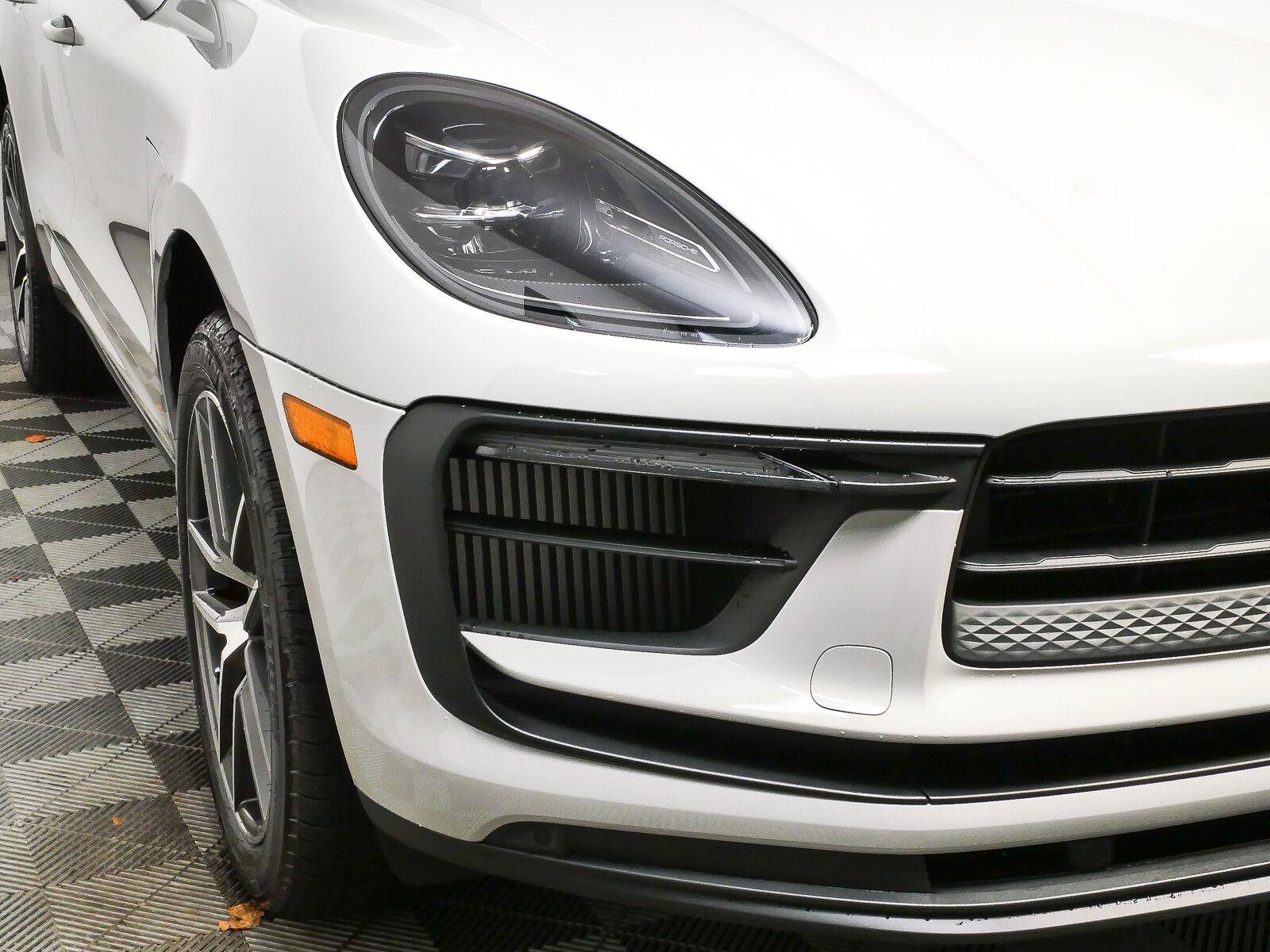 New 2026 Porsche Macan S AWD/4WD image 38