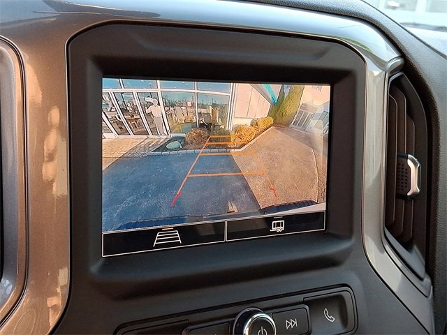 Used 2025 Chevrolet Silverado 2500 Custom w/ Z71 Off-Road Package image 17