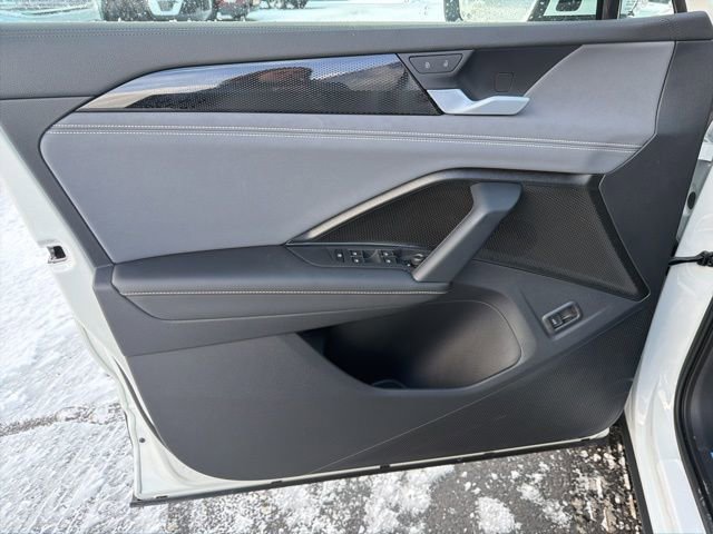 New 2026 Volkswagen Tiguan SE image 18