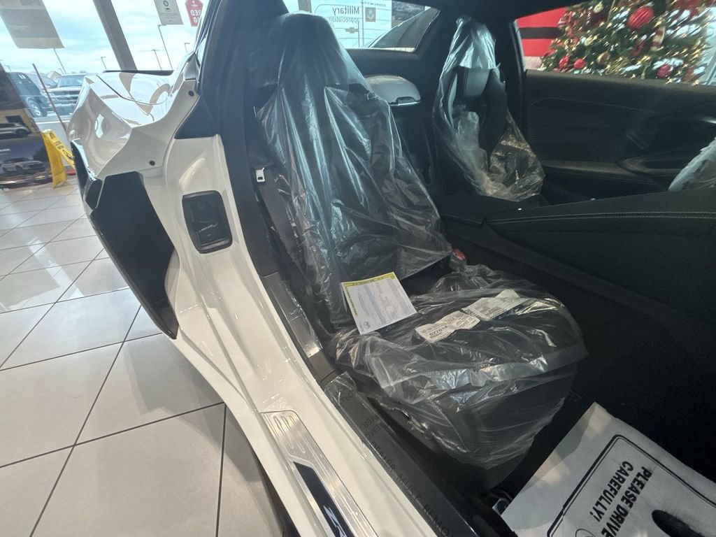 Used 2025 Chevrolet Corvette ZR1 w/ Stealth Interior Trim Package RWD image 24
