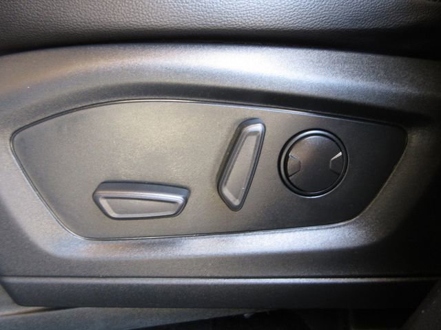 Certified 2023 Ford Explorer Limited w/ Limited Technology Package RWD image 12