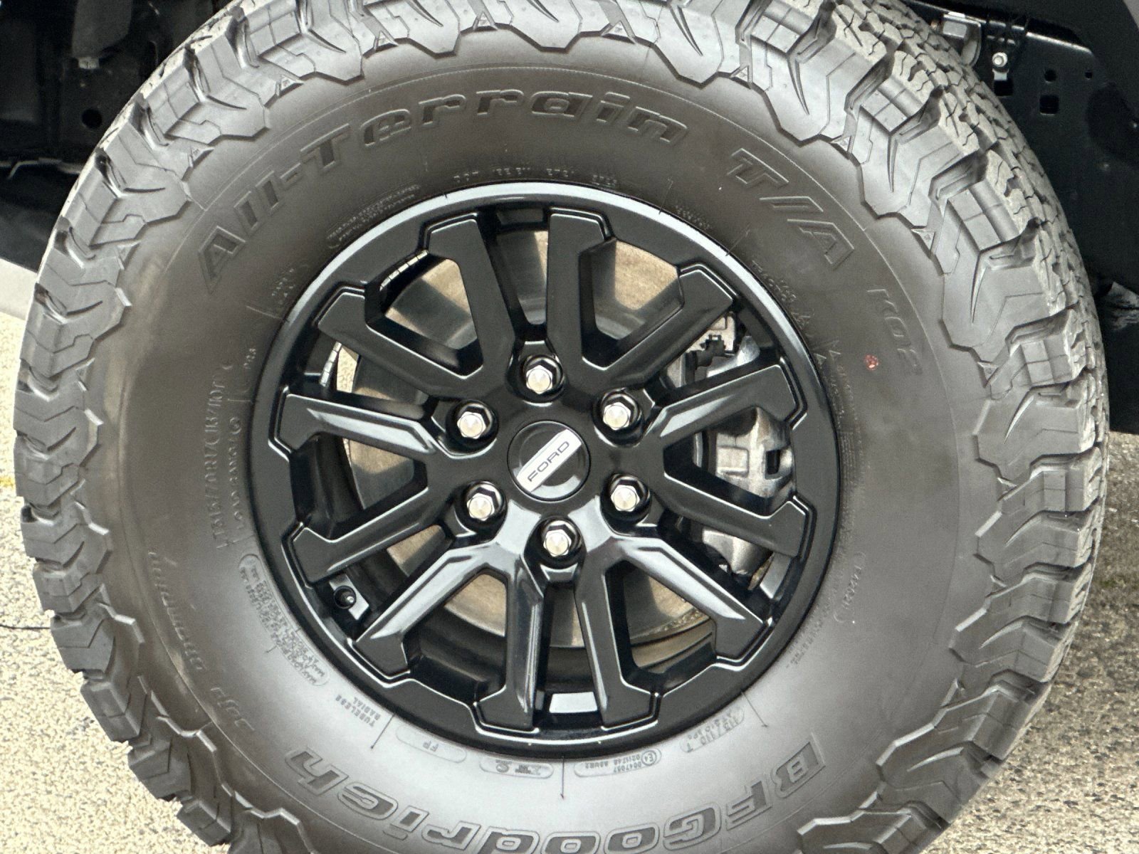 Used 2025 Ford F150 Raptor AWD/4WD image 35