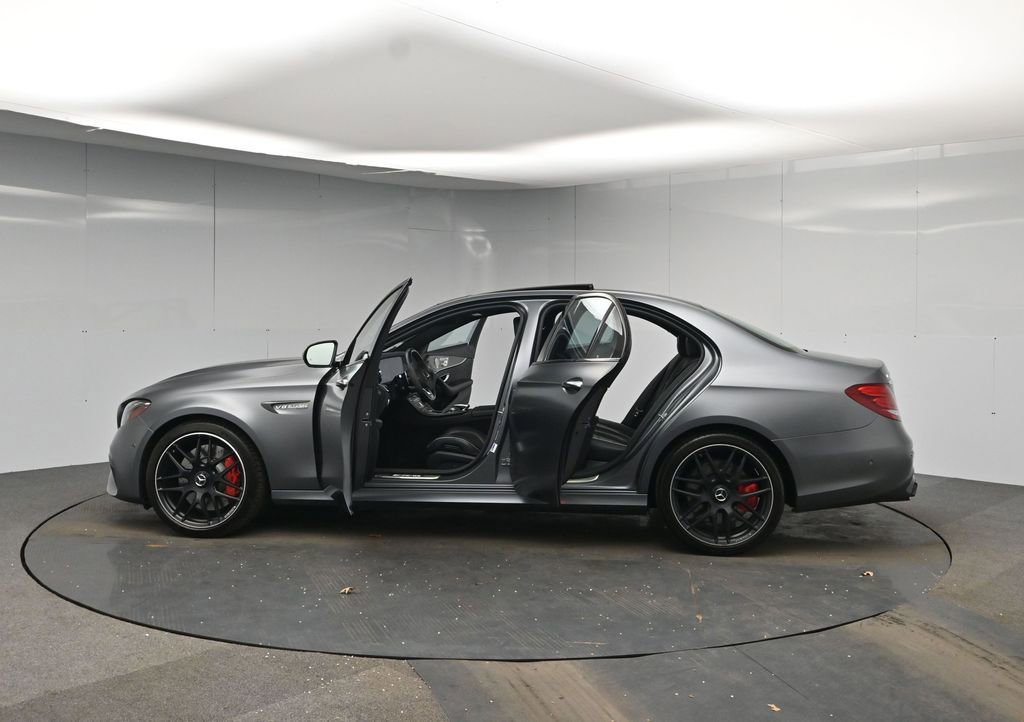 Used 2018 Mercedes-Benz E 63 AMG S image 62