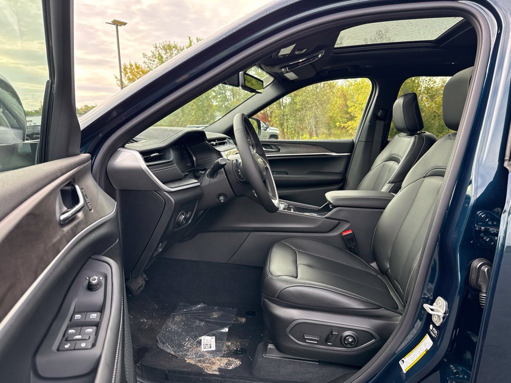New 2027 Jeep Grand Cherokee L Limited AWD/4WD image 26