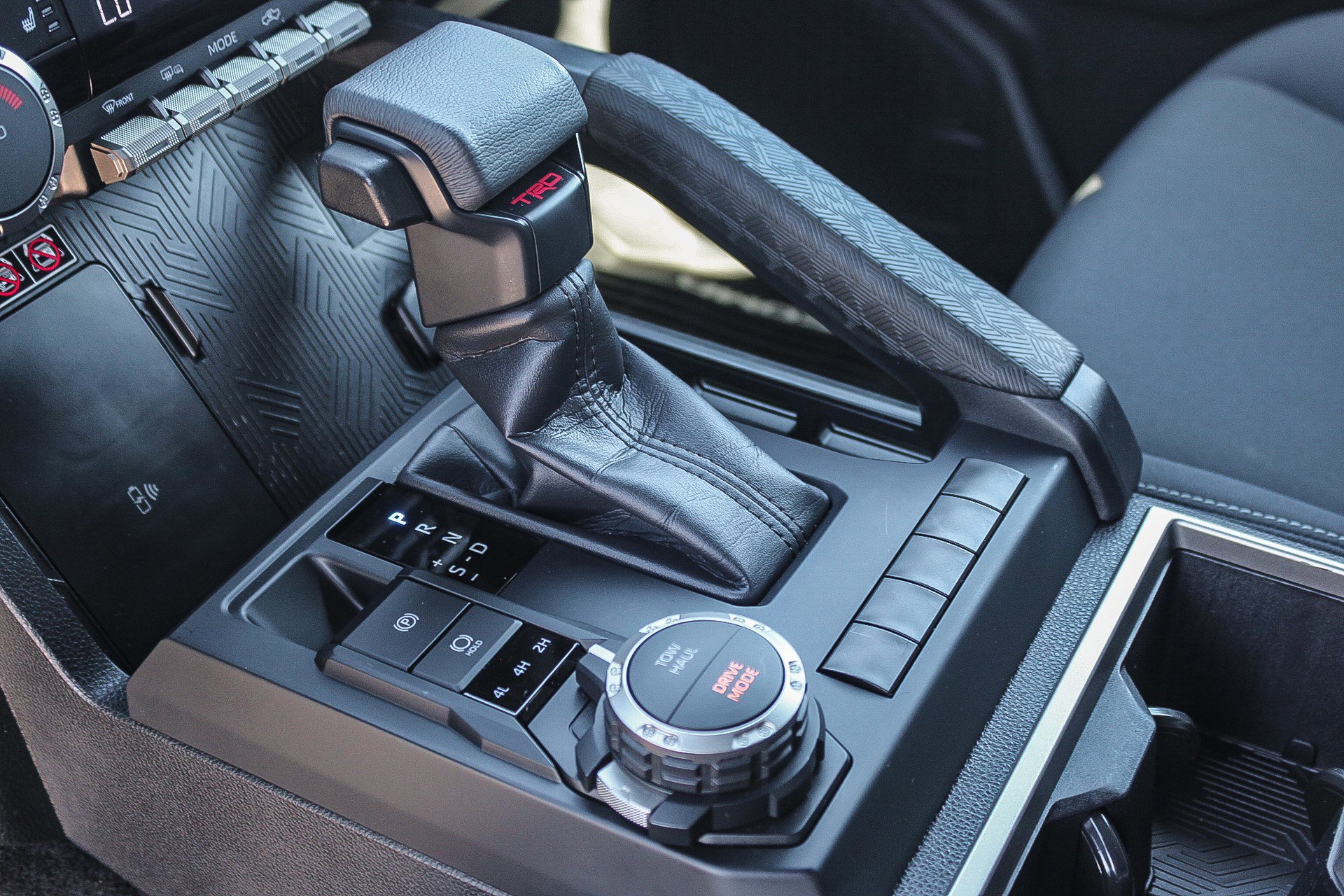 Used 2024 Toyota Tacoma TRD Sport w/ TRD Sport Upgrade Package image 20