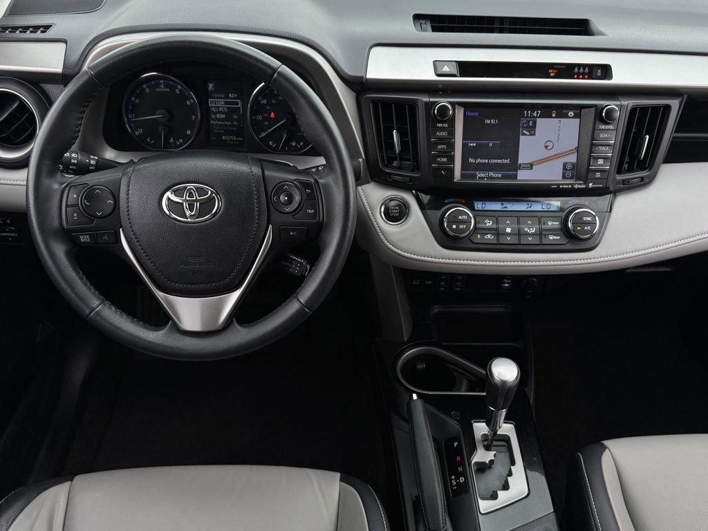 Used 2017 Toyota RAV4 Limited FWD image 12