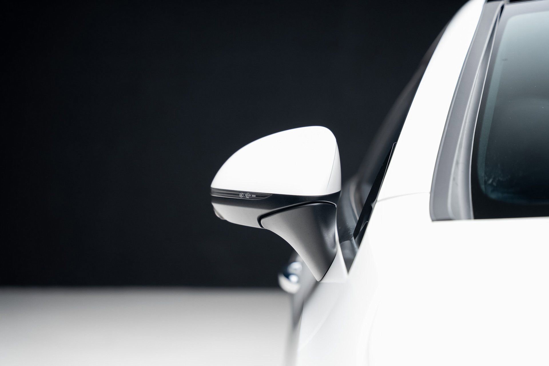 Used 2024 Mercedes-Benz CLE 300 4MATIC Coupe image 15