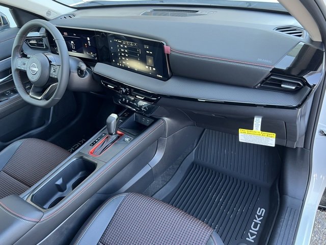 New 2026 Nissan Kicks SR image 22