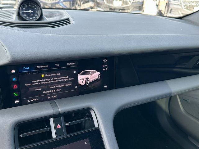 Used 2020 Porsche Taycan 4S image 27