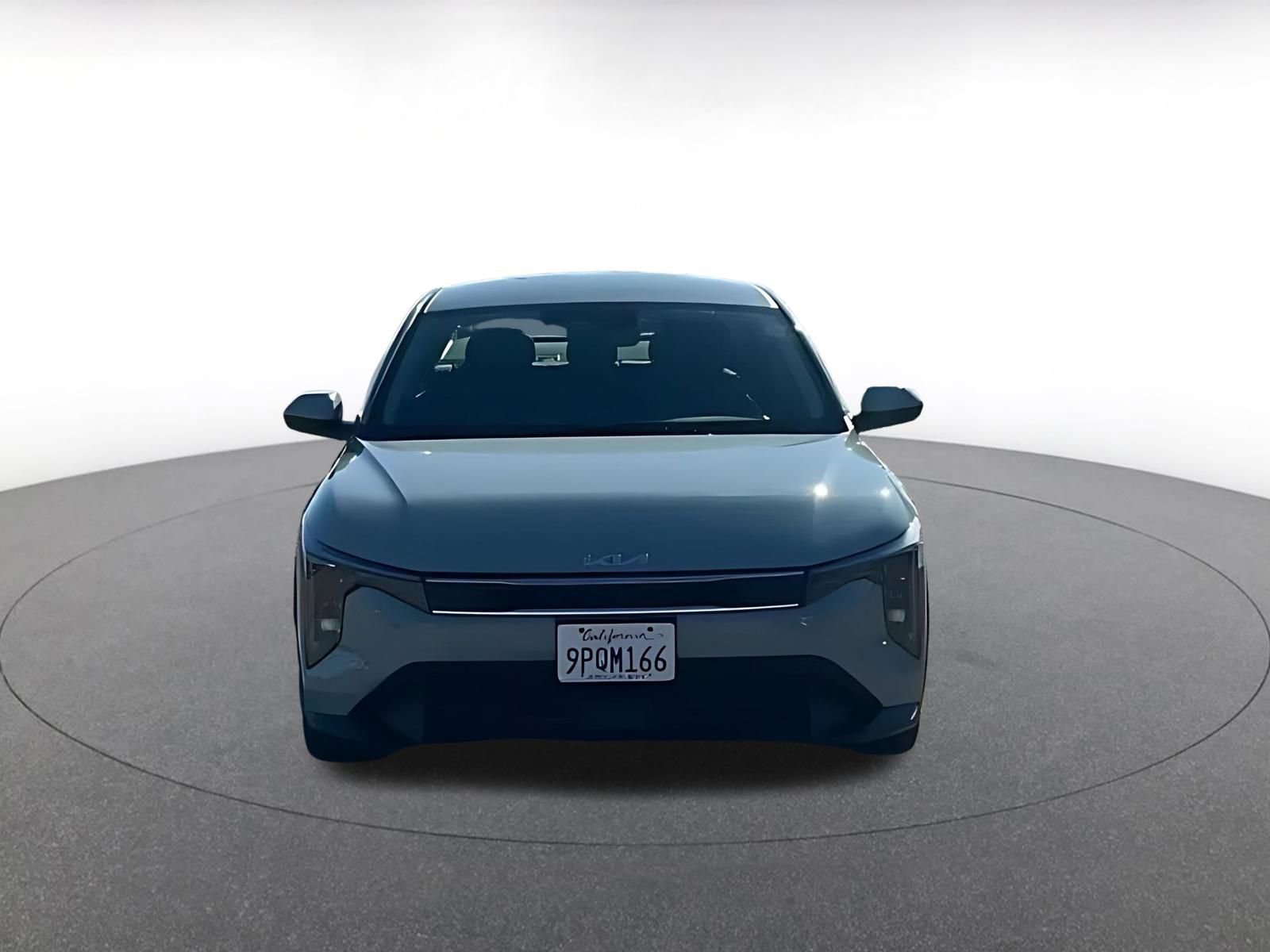 Used 2025 Kia K4 LXS image 3