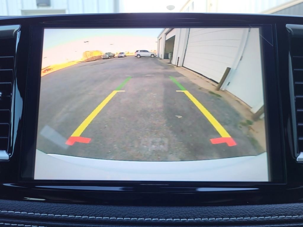 New 2026 Chrysler Pacifica Select image 18