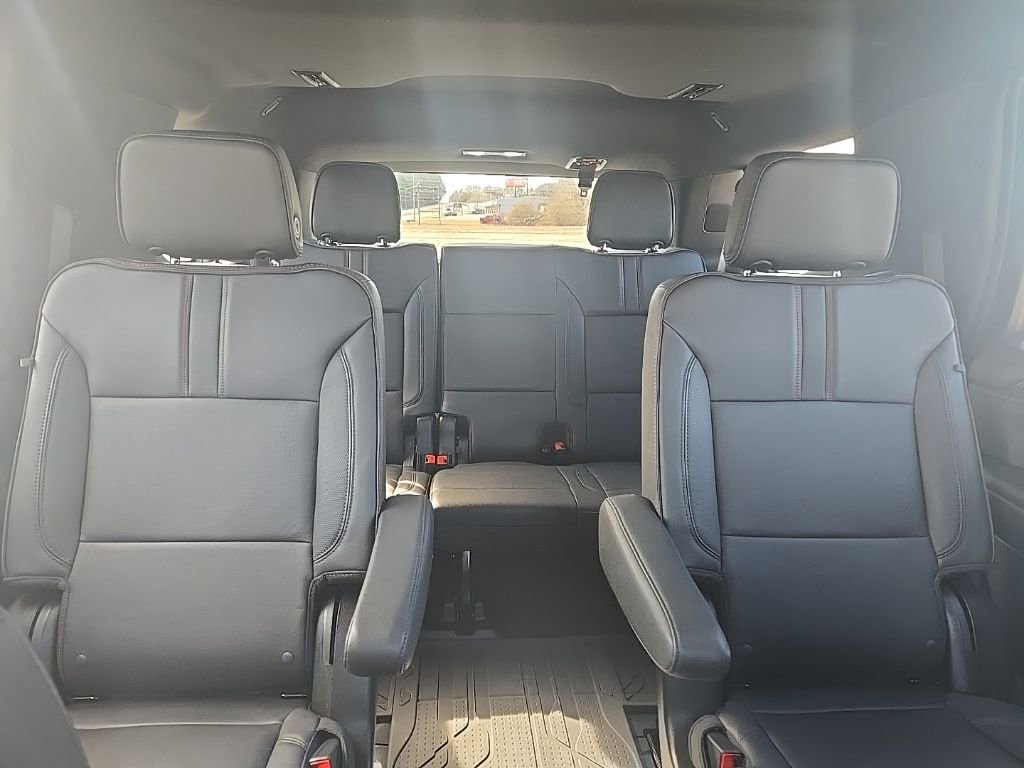 Used 2024 Chevrolet Tahoe RST w/ Luxury Package image 23