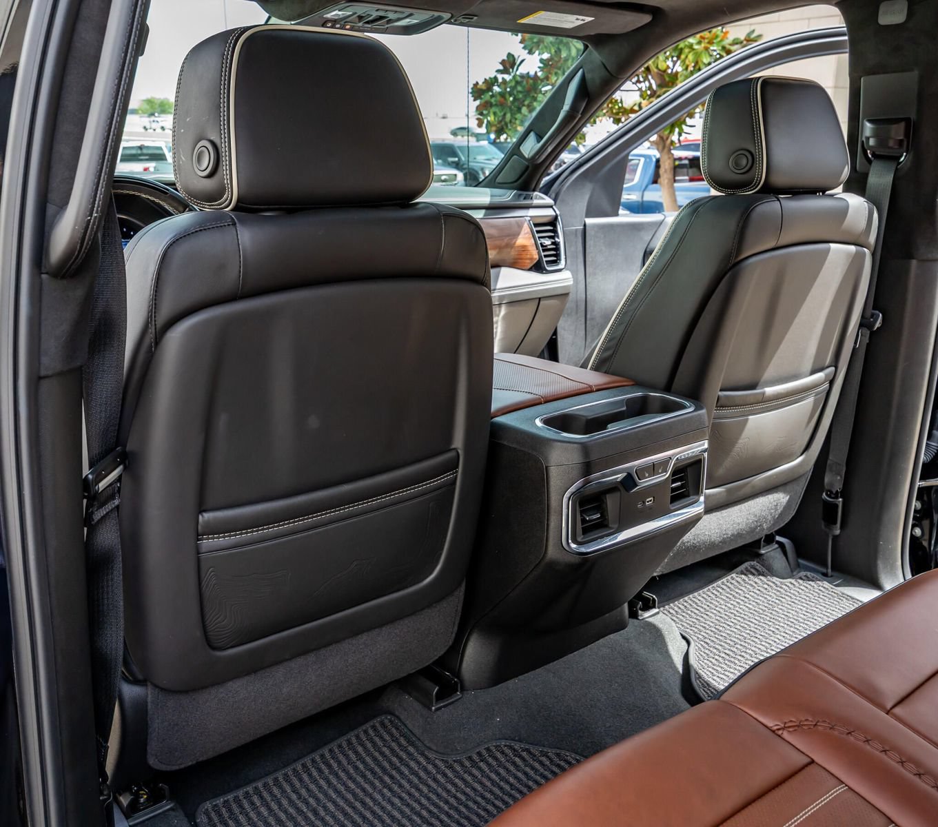 Used 2025 GMC Sierra 1500 Denali Ultimate AWD/4WD image 35