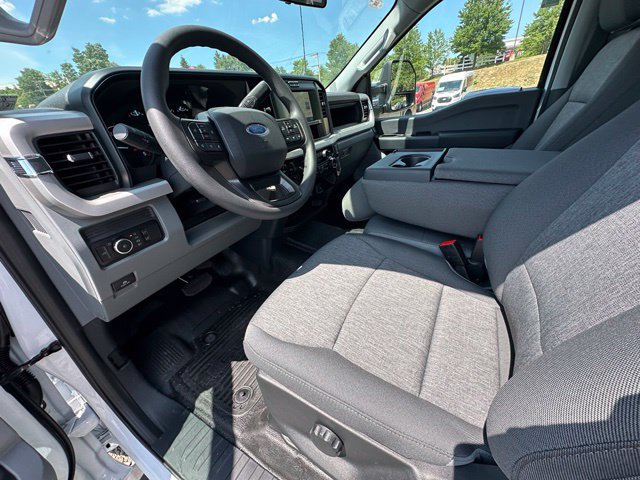 New 2026 Ford F250 XL w/ 360-Degree Camera Package AWD/4WD image 17