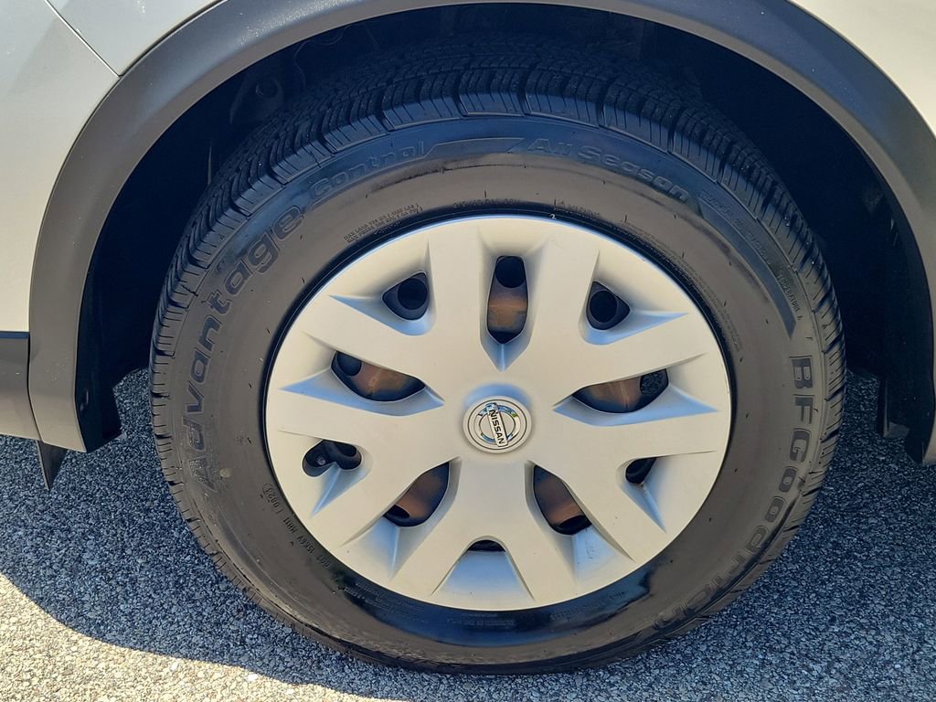 Used 2020 Nissan Rogue Sport S FWD image 11