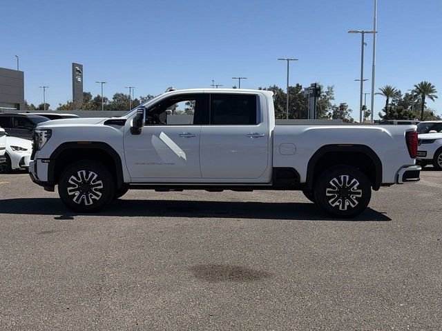 Used 2024 GMC Sierra 3500 Denali Ultimate image 9