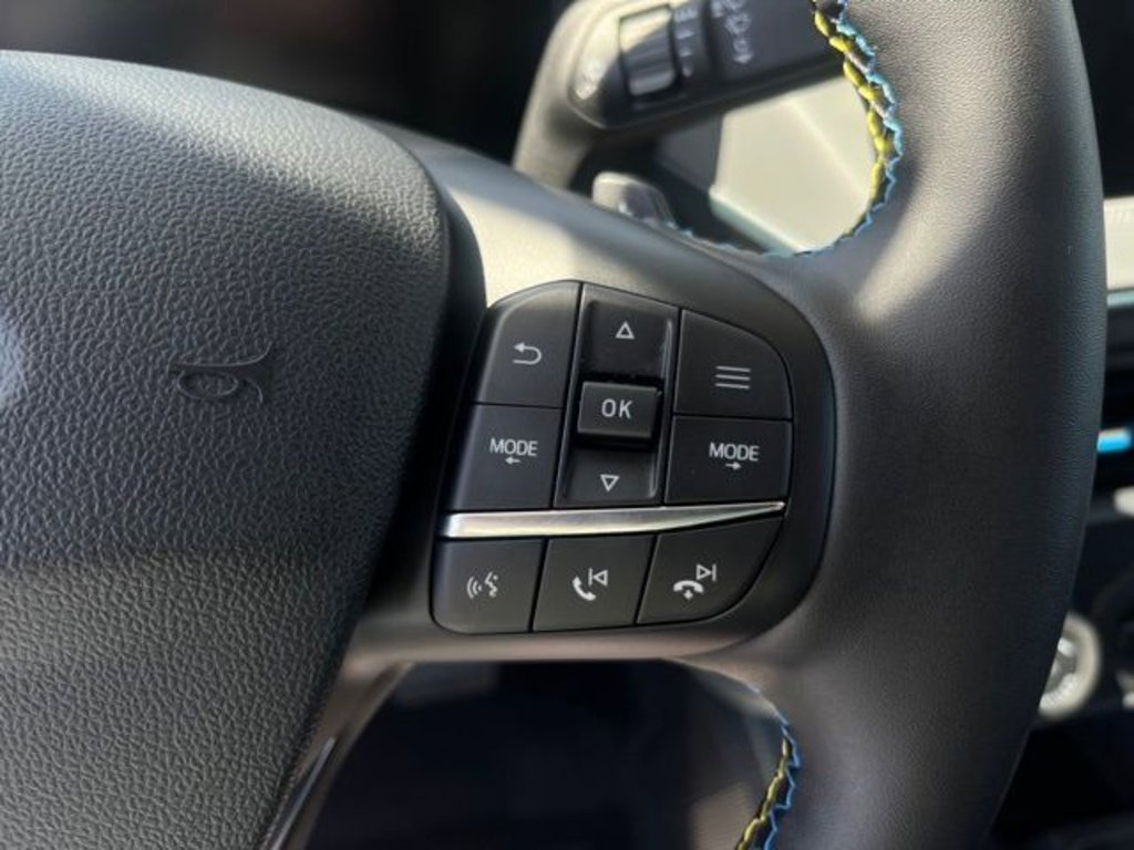 New 2025 Ford Maverick Lobo image 20