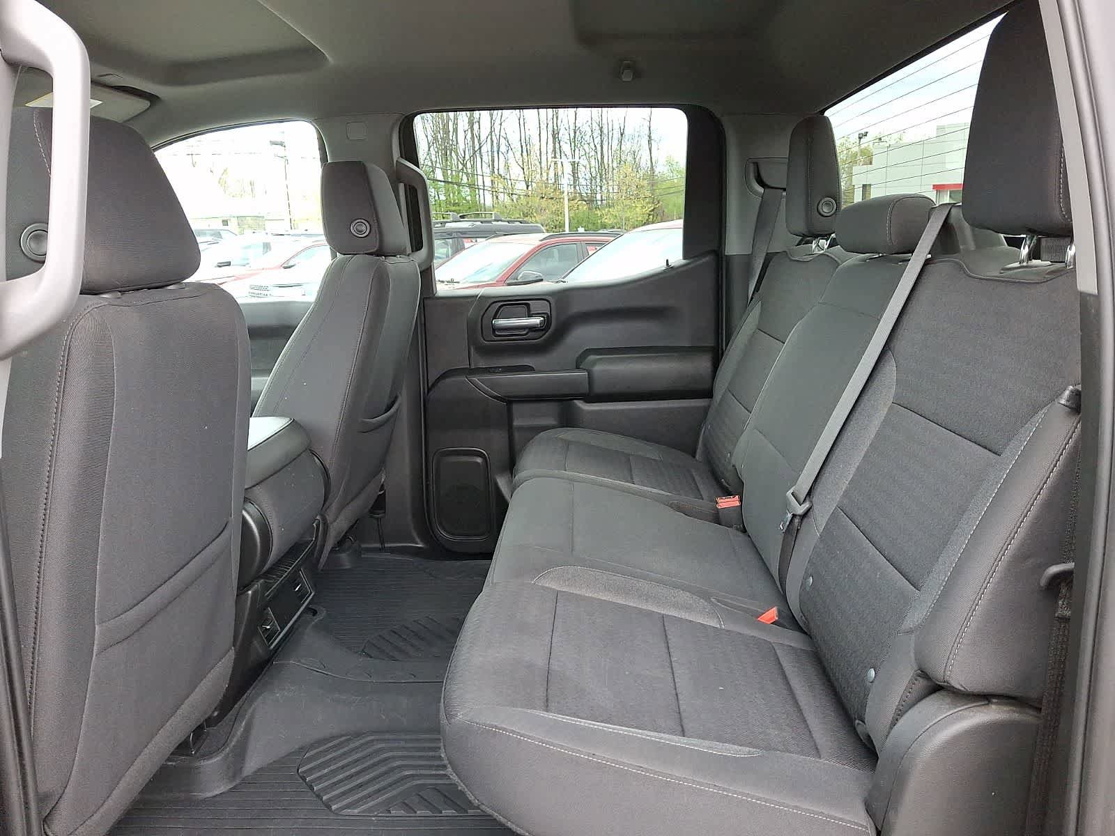 Used 2023 Chevrolet Silverado 1500 Custom AWD/4WD image 11