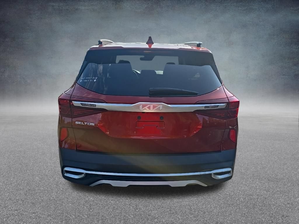 Used 2023 Kia Seltos S AWD/4WD image 7