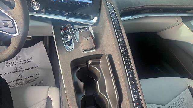 Used 2023 Chevrolet Corvette Stingray Premium Cpe w/ Z51 Performance Package image 23