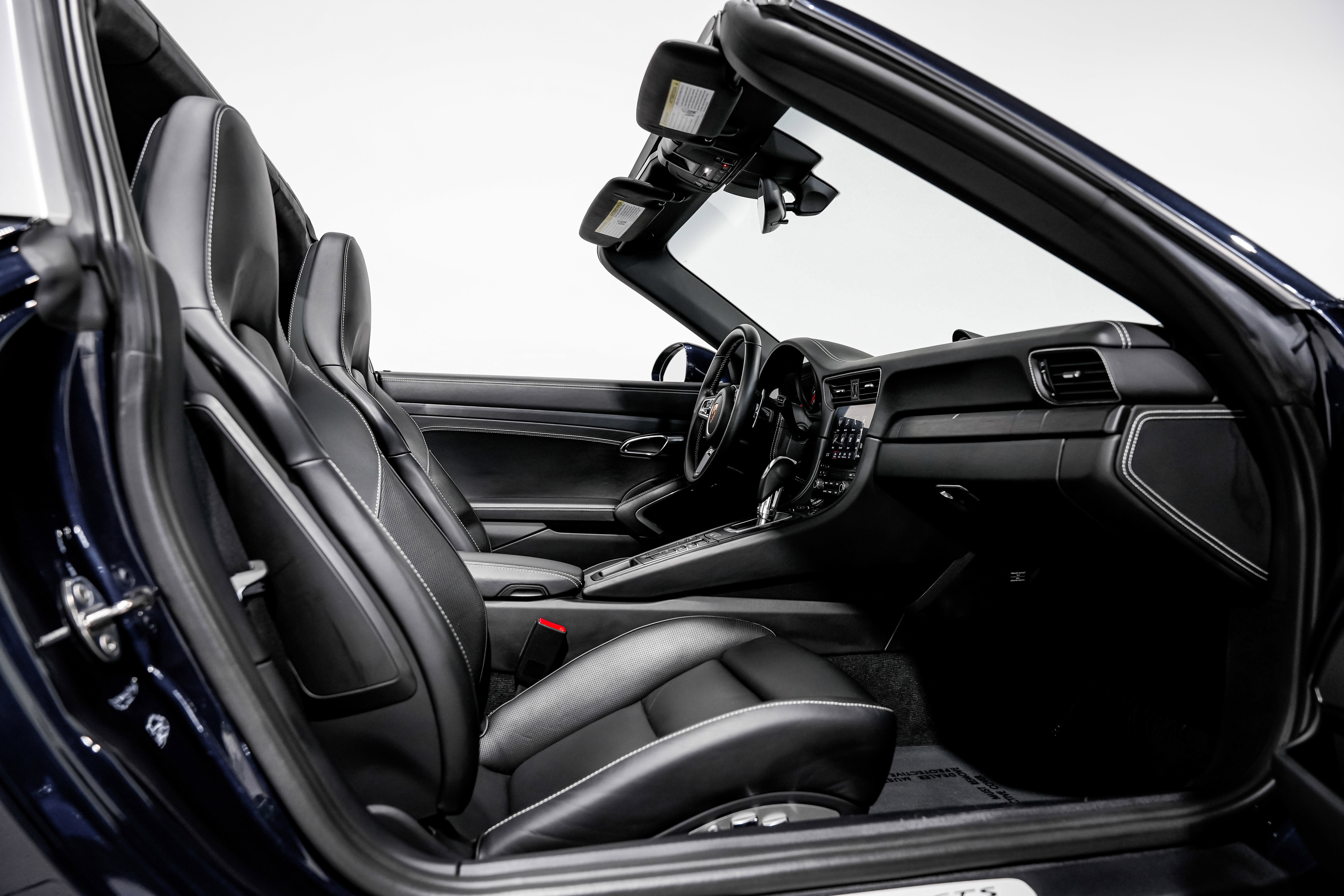 Used 2019 Porsche 911 Targa 4 GTS image 33