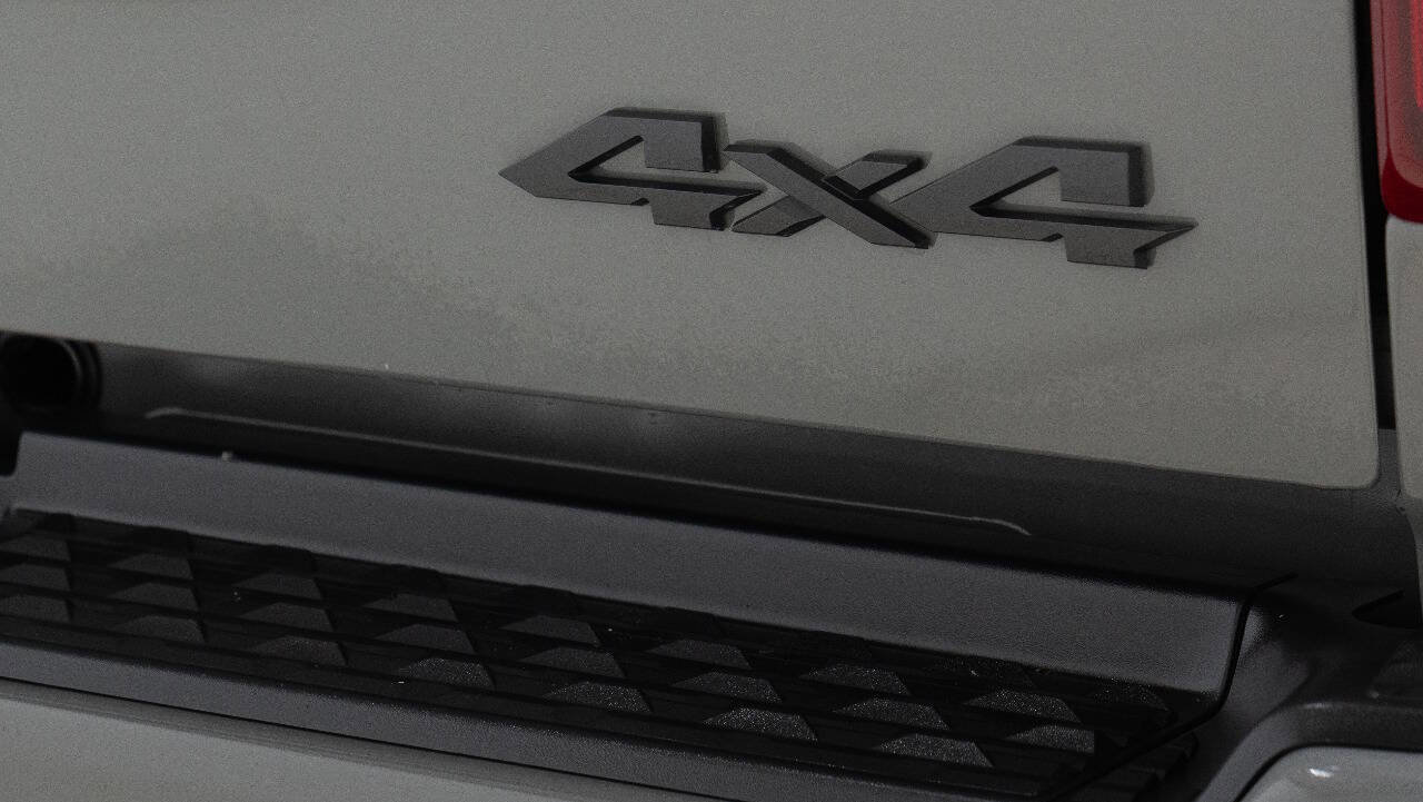 Used 2026 RAM 3500 Laramie w/ Night Edition AWD/4WD image 20
