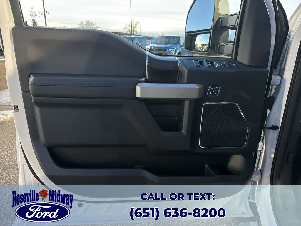 Used 2022 Ford F350 Lariat w/ Lariat Value Package image 31