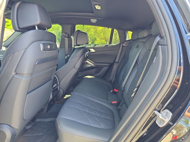 Used 2025 BMW X6 M60i image 13