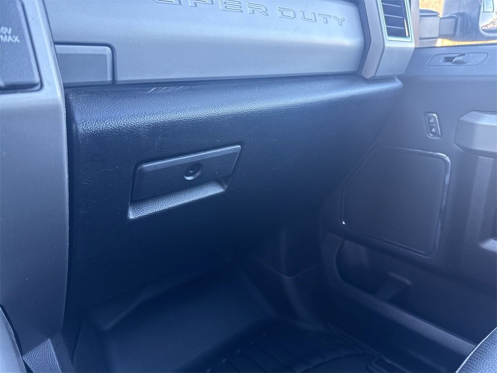 Used 2018 Ford F250 Lariat w/ Tow Technology Bundle image 38