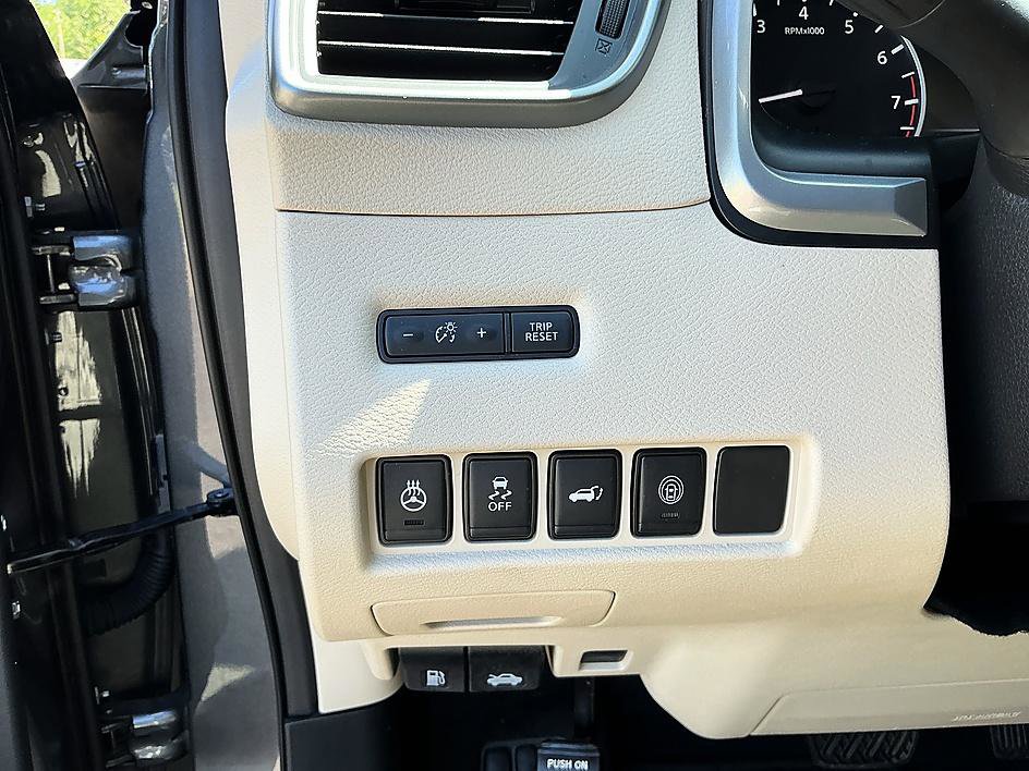 Certified 2024 Nissan Murano SL FWD image 13