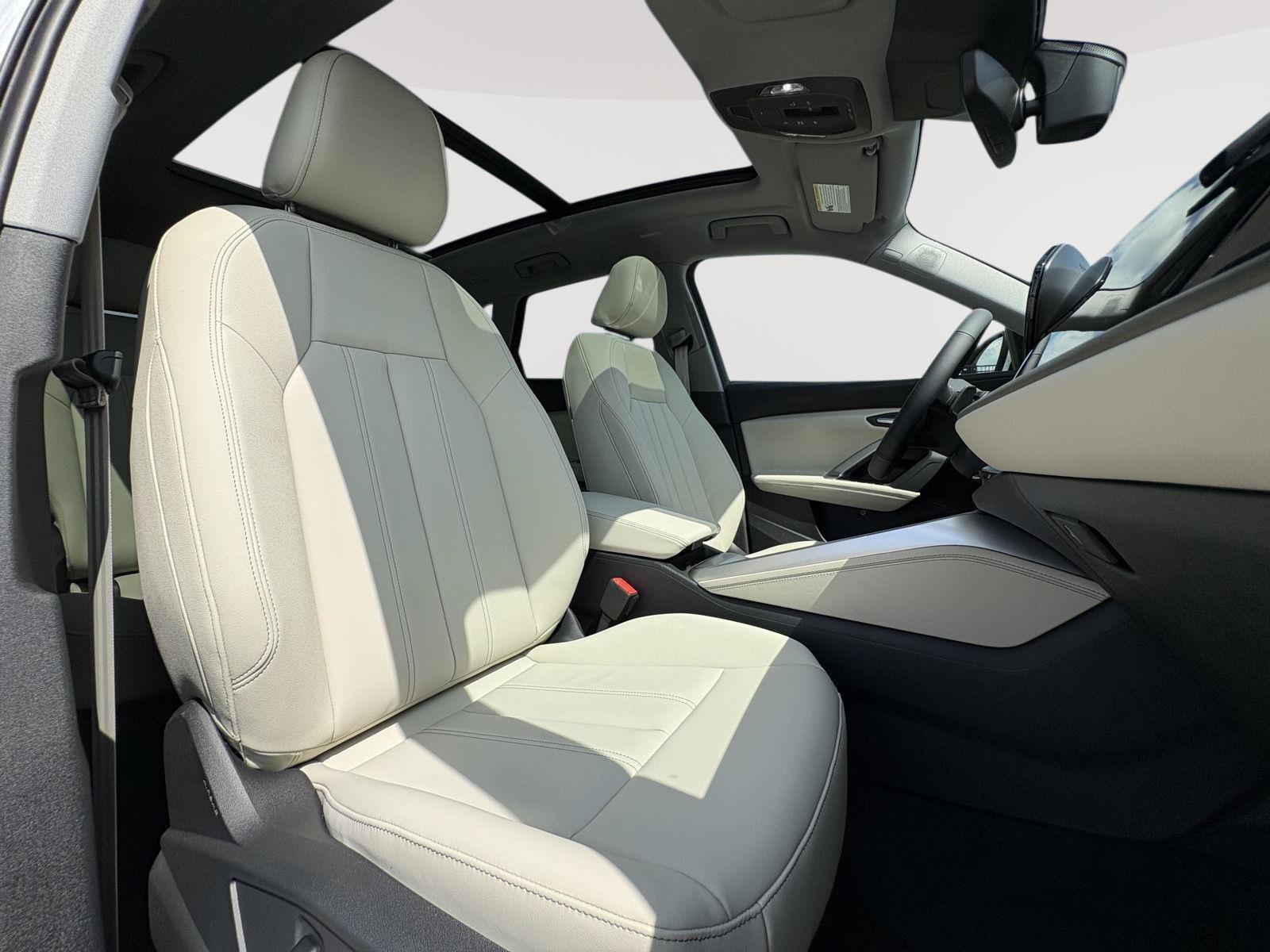 New 2026 Audi Q5 Premium Plus AWD/4WD image 25