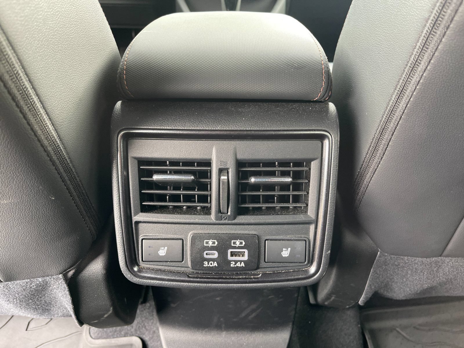 Used 2025 Subaru Forester Touring AWD/4WD image 14