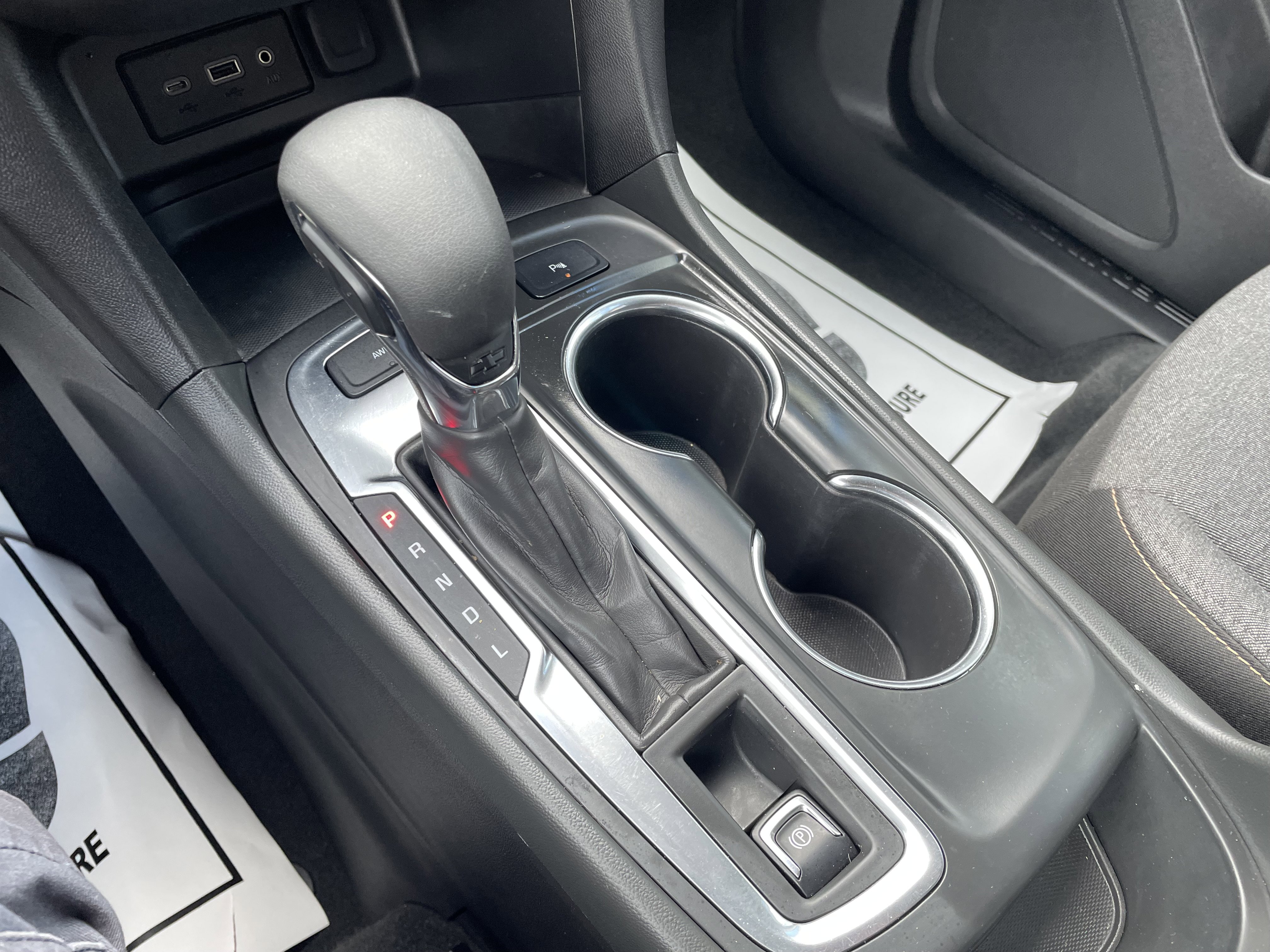 Used 2022 Chevrolet Equinox LT image 21