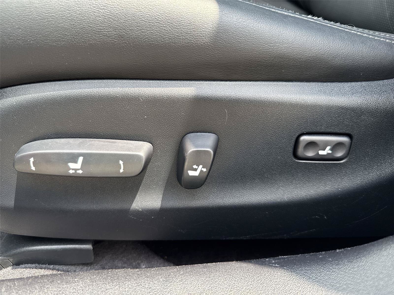 Used 2010 Lexus IS 250 AWD image 12