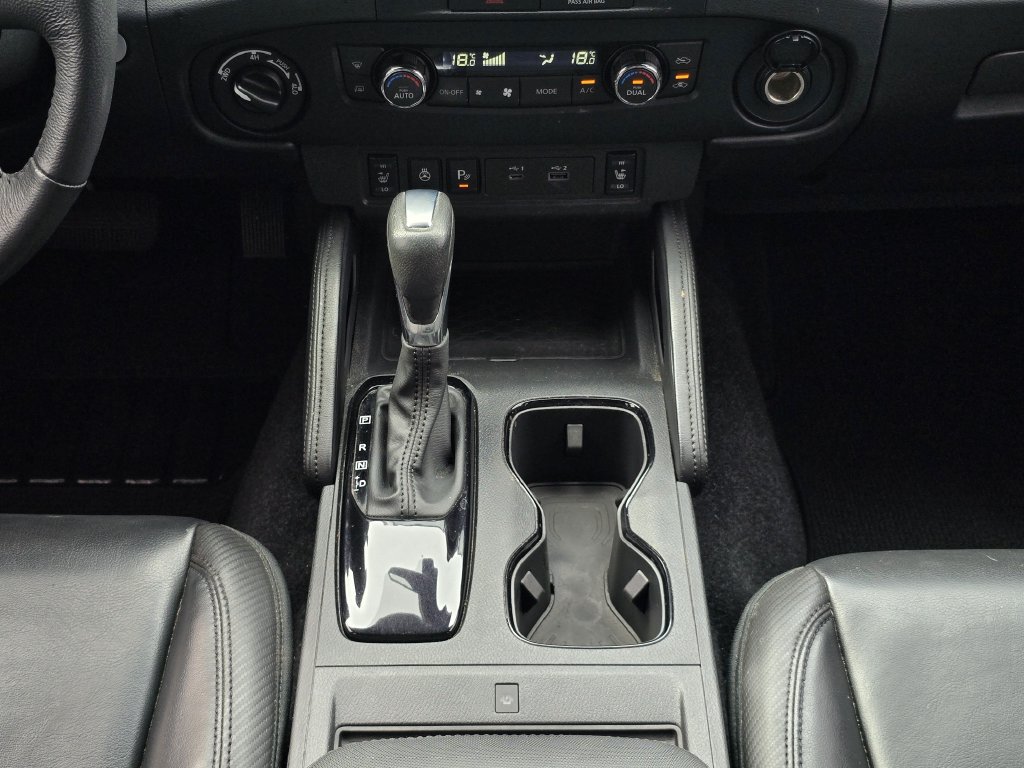 Used 2022 Nissan Frontier PRO-4X AWD/4WD image 21