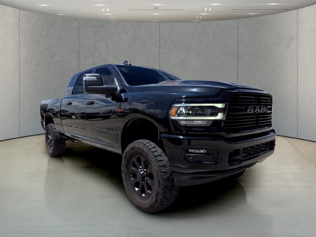 Used 2024 RAM 3500 Laramie w/ Night Edition AWD/4WD image 13
