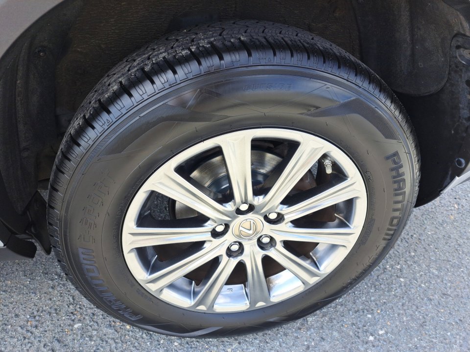 Used 2017 Lexus NX 200t FWD image 25