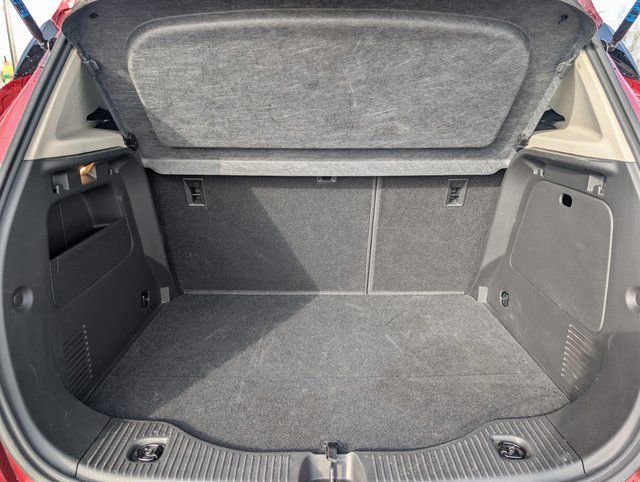 Used 2022 Buick Encore Preferred w/ Safety Package image 19