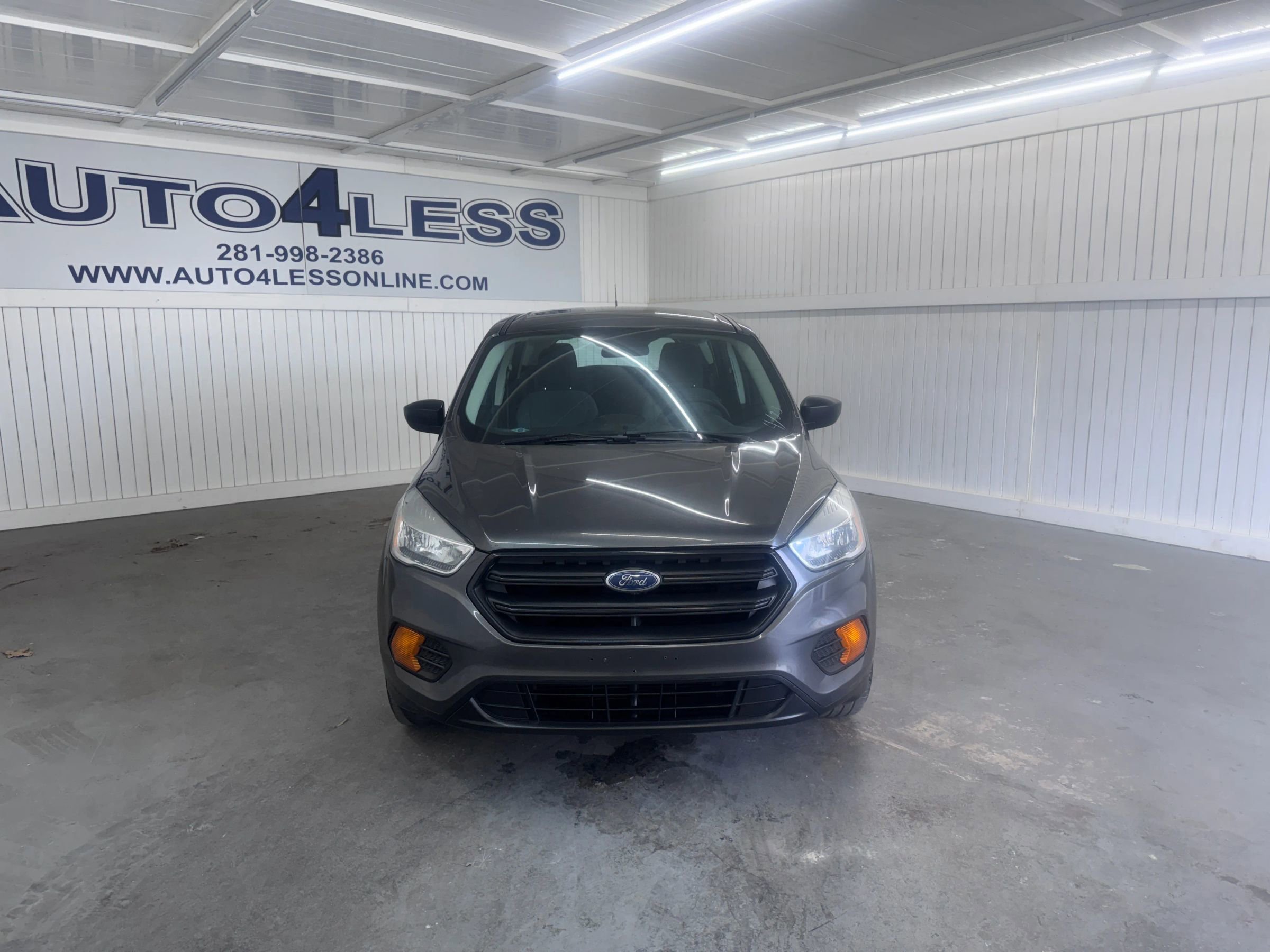 Used 2017 Ford Escape S FWD image 2