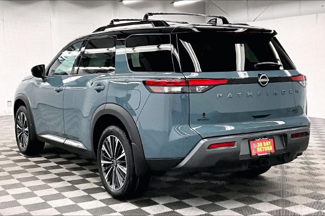 New 2026 Nissan Pathfinder Platinum w/ Lighting Package AWD/4WD image 4