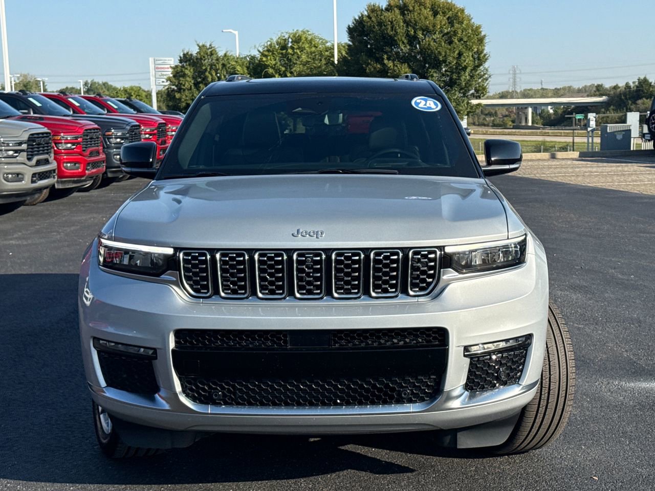 Used 2024 Jeep Grand Cherokee L Summit w/ Advanced Protech Group IV image 8