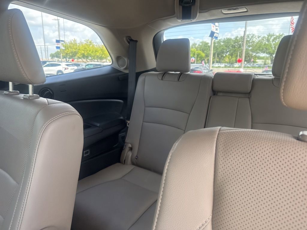 Used 2017 Honda Pilot Elite image 14