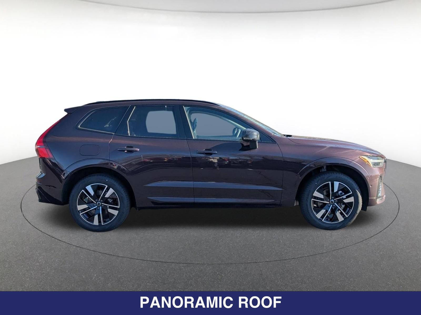 New 2026 Volvo XC60 B5 Plus w/ Protection Package Premier AWD/4WD image 3