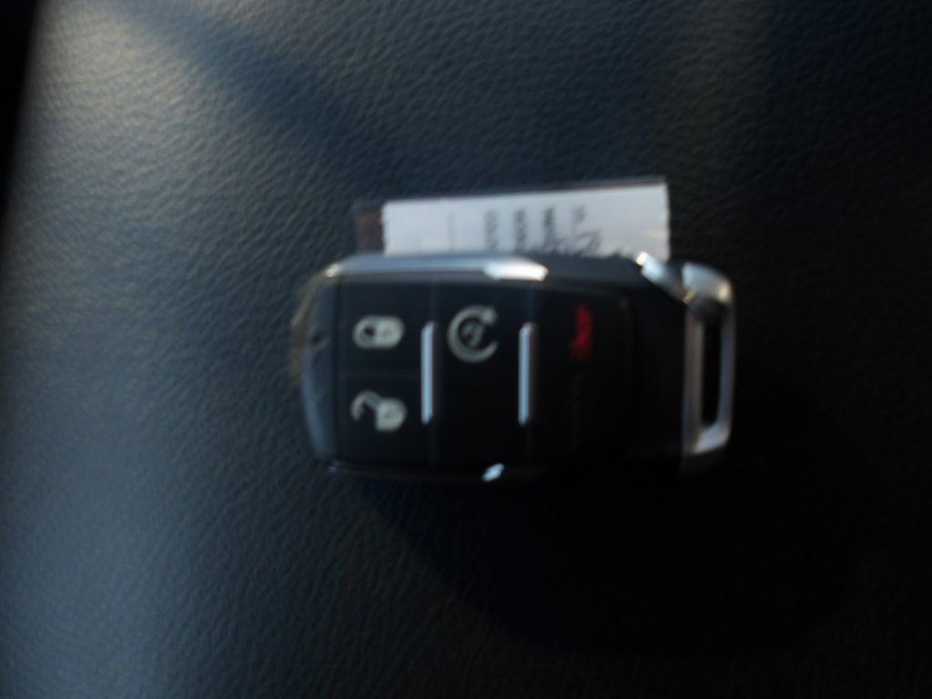 Used 2019 RAM 2500 Big Horn image 21