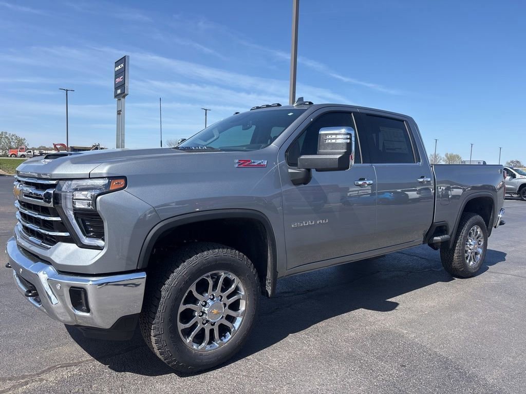 New 2026 Chevrolet Silverado 2500 LTZ w/ LTZ Convenience Package AWD/4WD image 1
