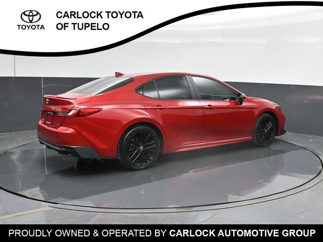 Used 2025 Toyota Camry SE w/ Convenience Package FWD image 3