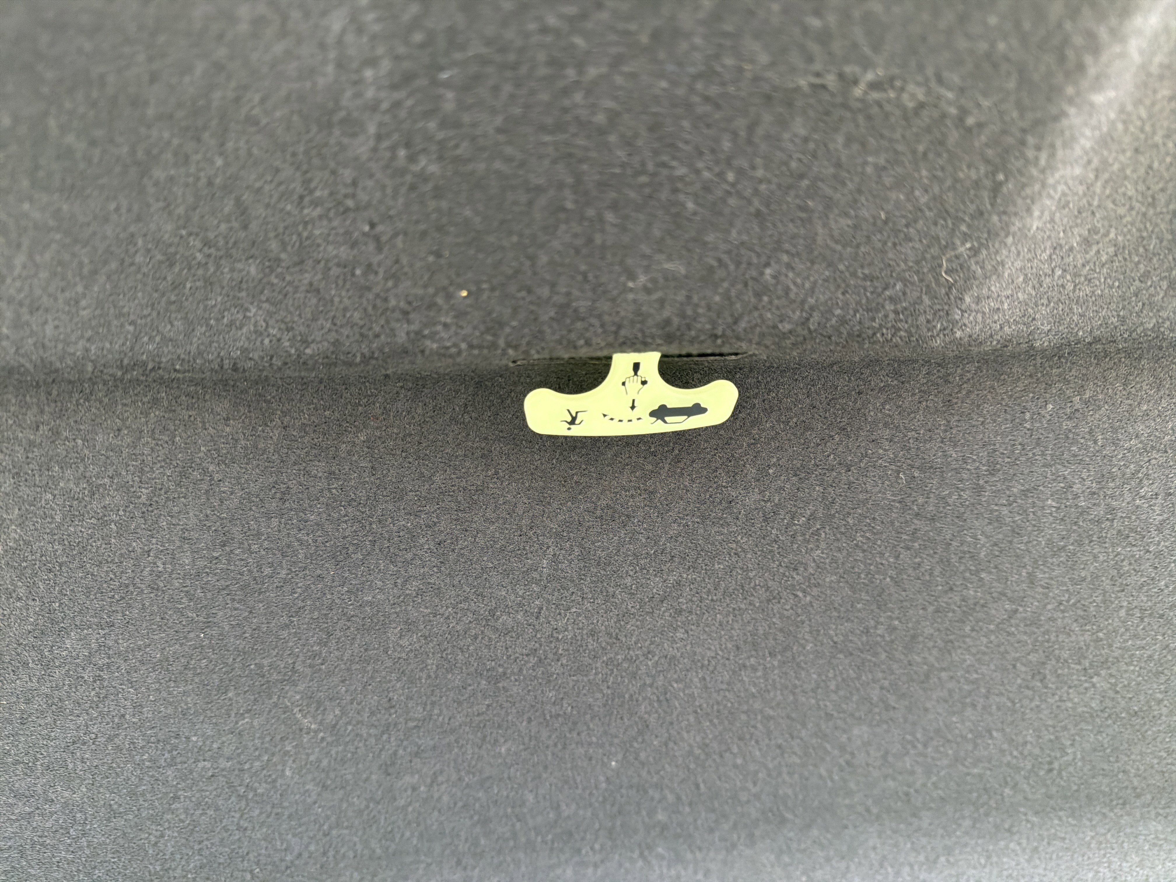 Used 2022 Toyota Corolla LE image 39