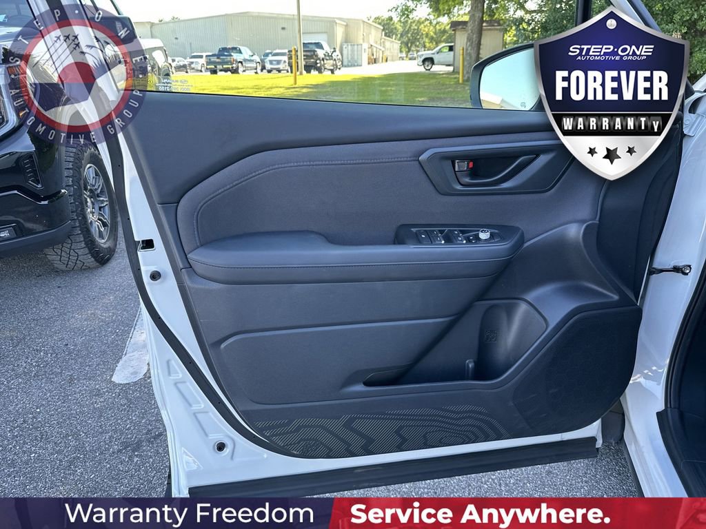 Used 2025 Subaru Forester Premium AWD/4WD image 10